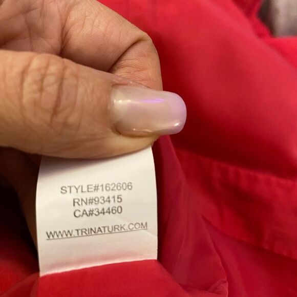 Trina Turk fuchsia colour jumpsuit, size 4 - Picture 6 of 7